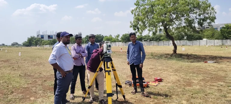 Total Station Training - Rajeev Gandhi ITI Udgir